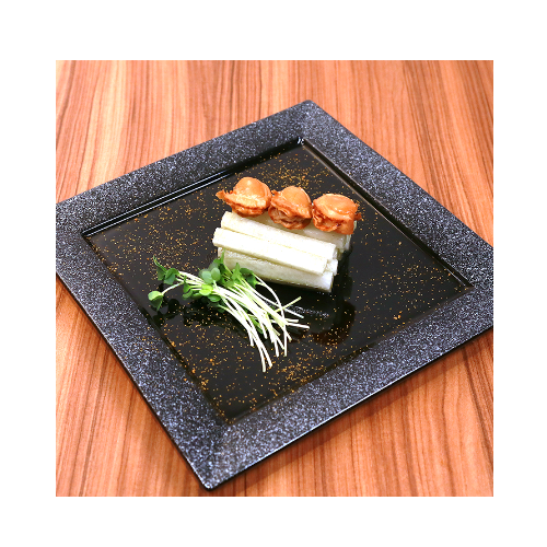 スモークホタテと大根のカラスミ風味