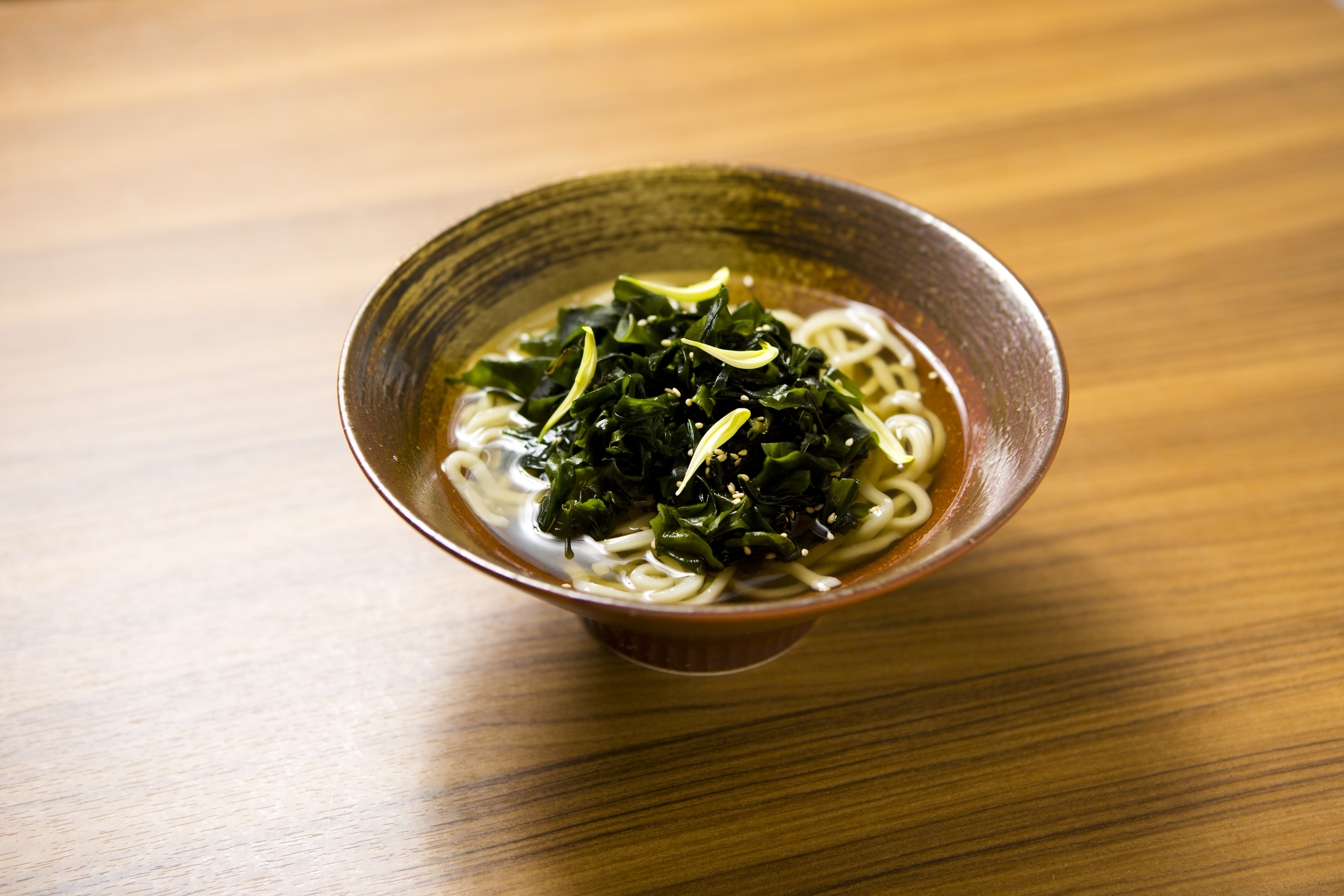 わかめうどん